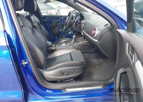 2015 Audi S3 2.0T Premium Plus z USA, uszkodzony, nr VIN WAUBFGFF0F1094814